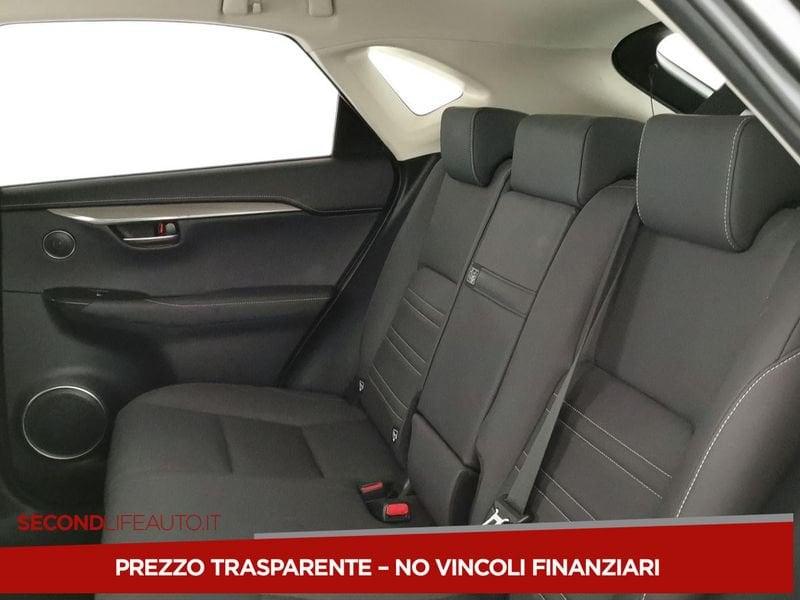 Lexus NX 300h 2.5 Premium 4wd cvt