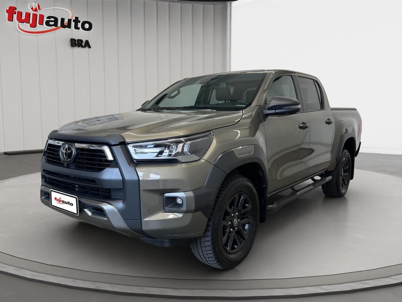 Toyota Hilux 2.8 d double cab Invincible 4wd auto