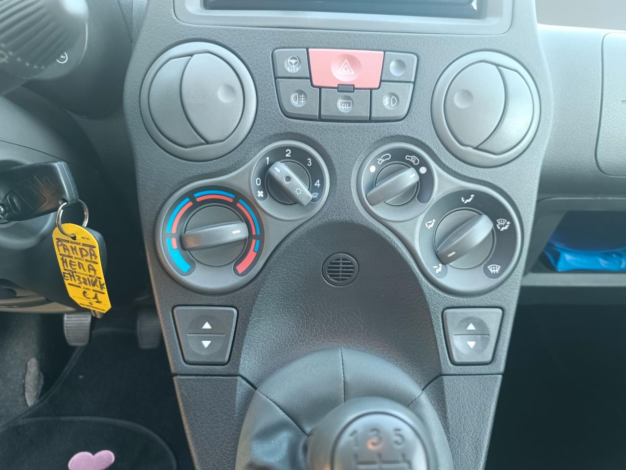 Fiat Panda 1.2 Dynamic 2012 SOLAMENTE 98.000 km