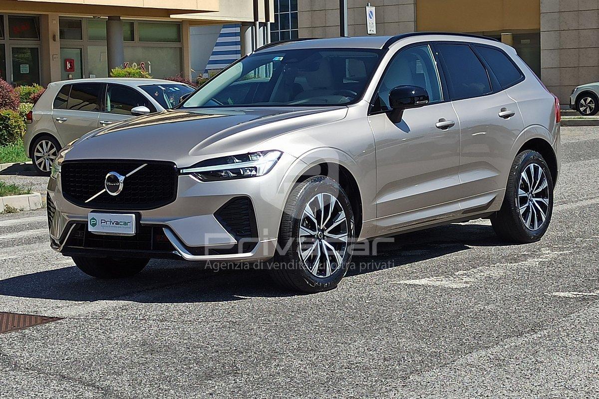 VOLVO XC60 B4 (d) AWD automatico Plus Dark N1