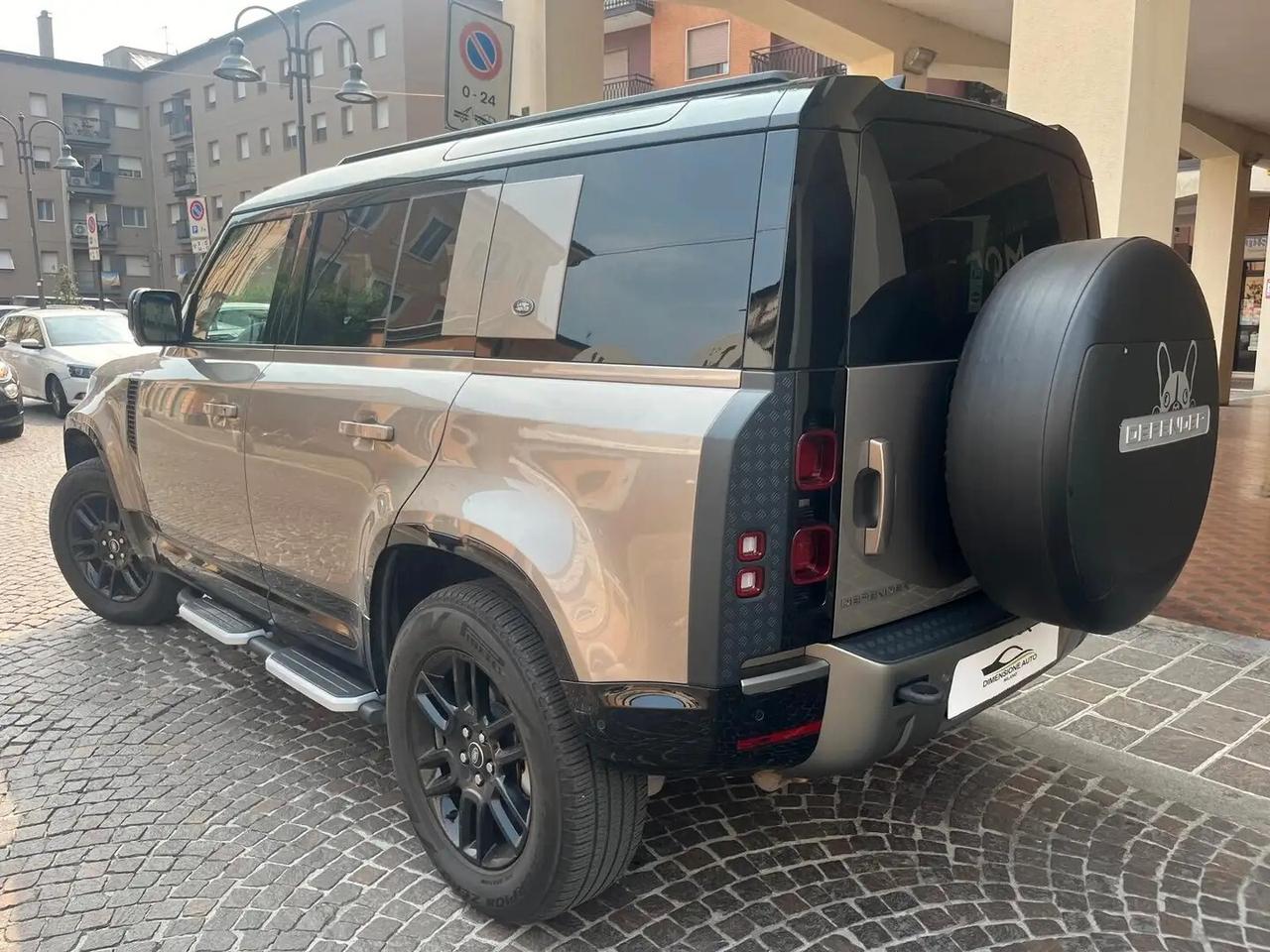 Land Rover Defender 110 3.0D I6 250 CV AWD Auto X-Dynamic HSE