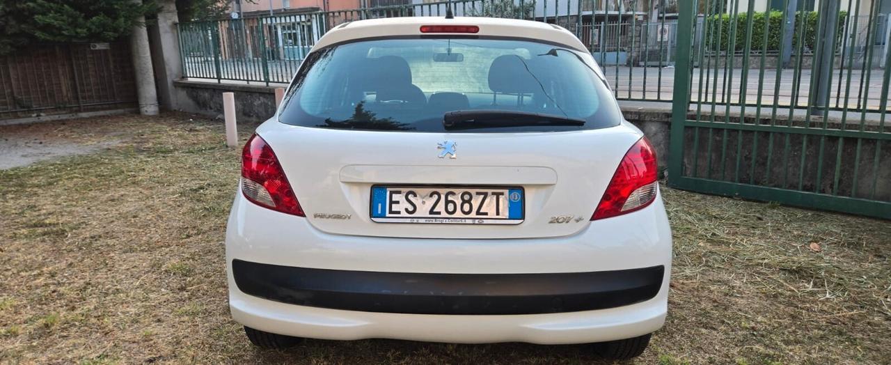 Peugeot 207 Plus 1.4 8V 75CV 5p. ECO GPL