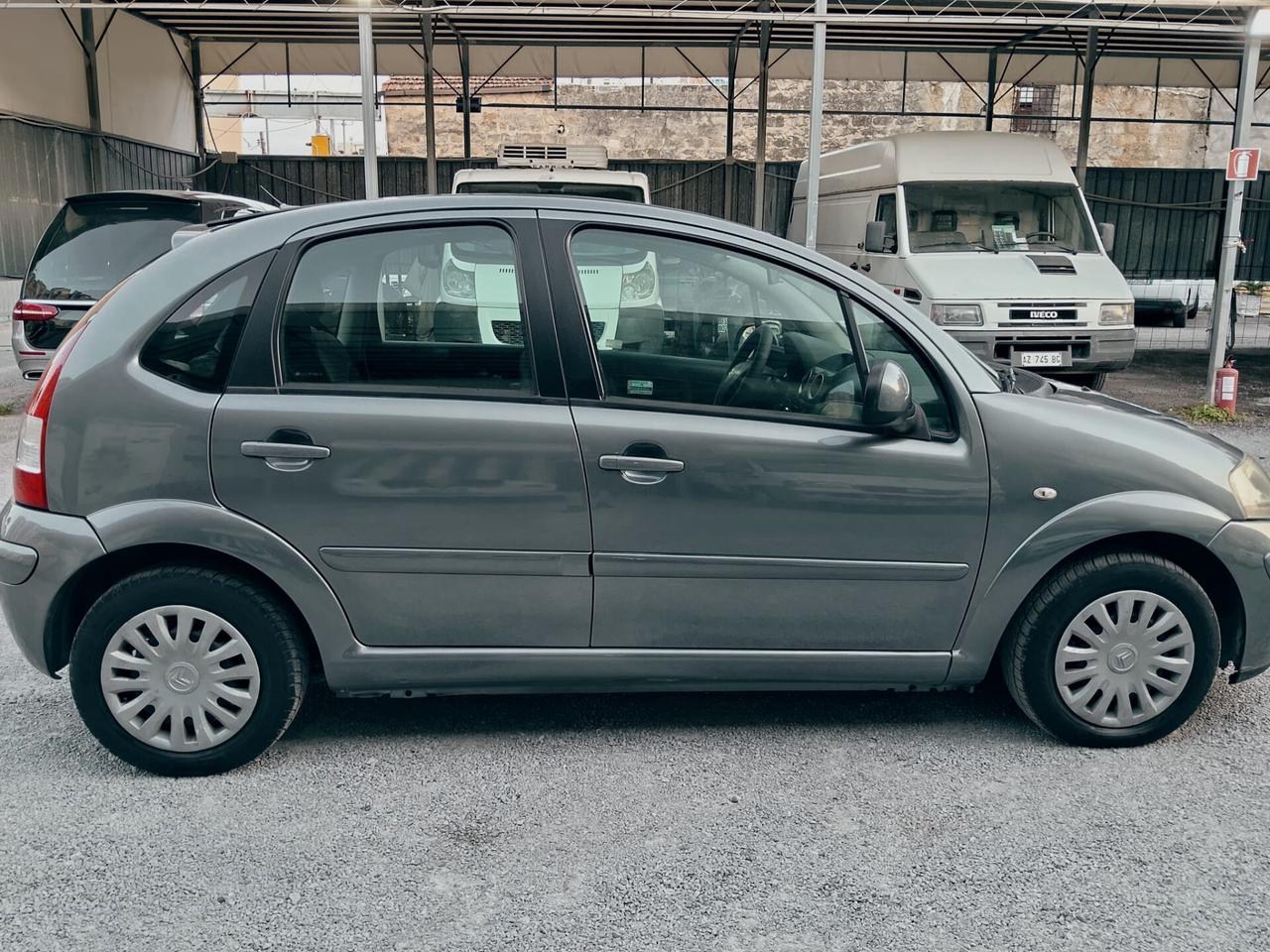 Citroen C3 1.1 exclusive benz/gpl 2010 Promo