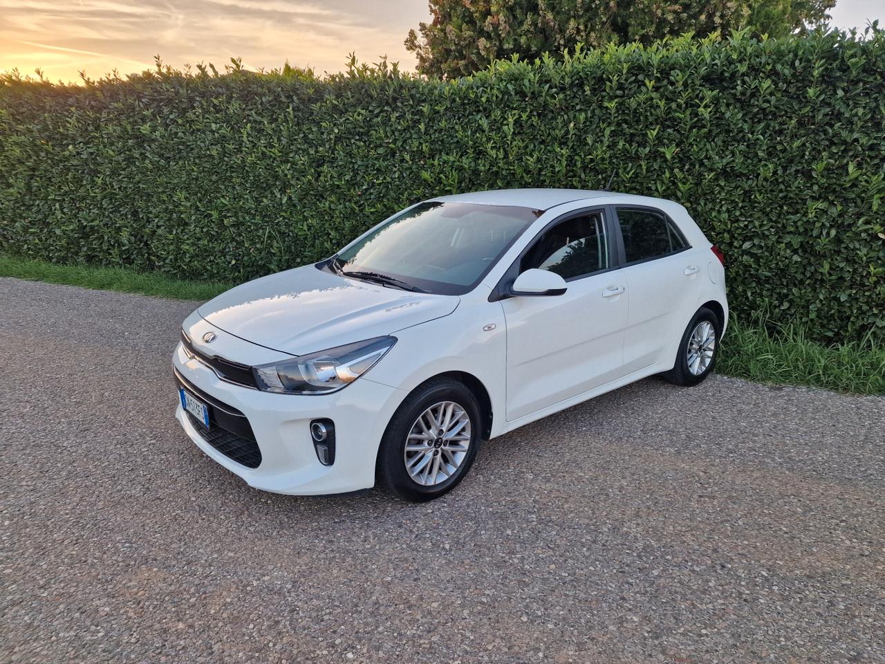 Kia Rio 1.2 5p unipro