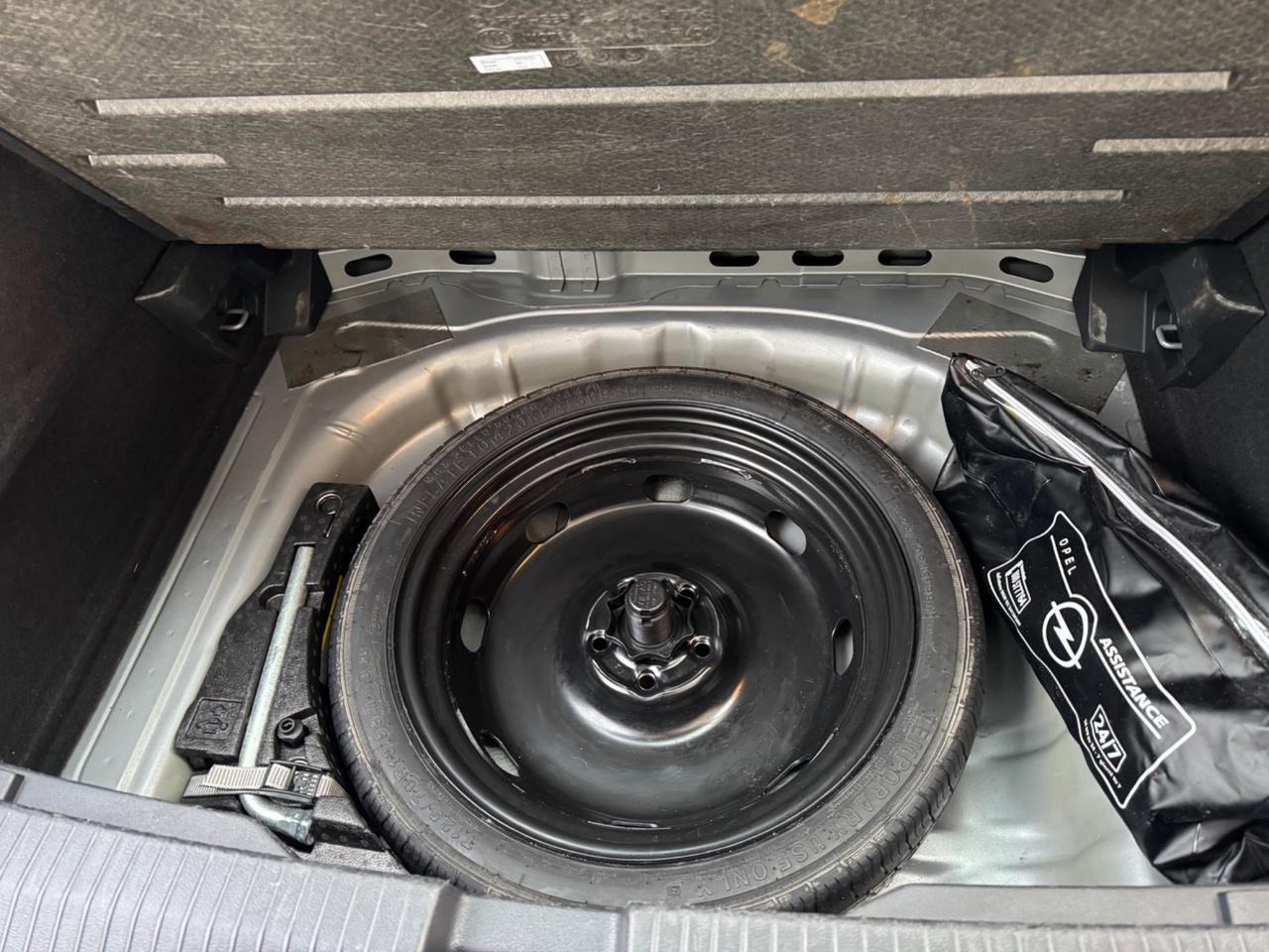 Vw T-Roc 1.0 TSI - FARI LED - CERCHI 17 - 2022