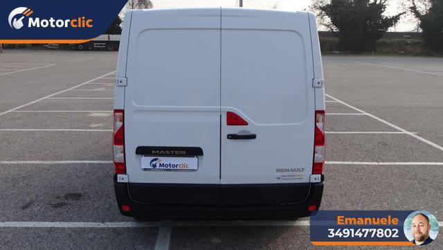 RENAULT Master T28 2.3 dCi/130 PC-TM Furgone