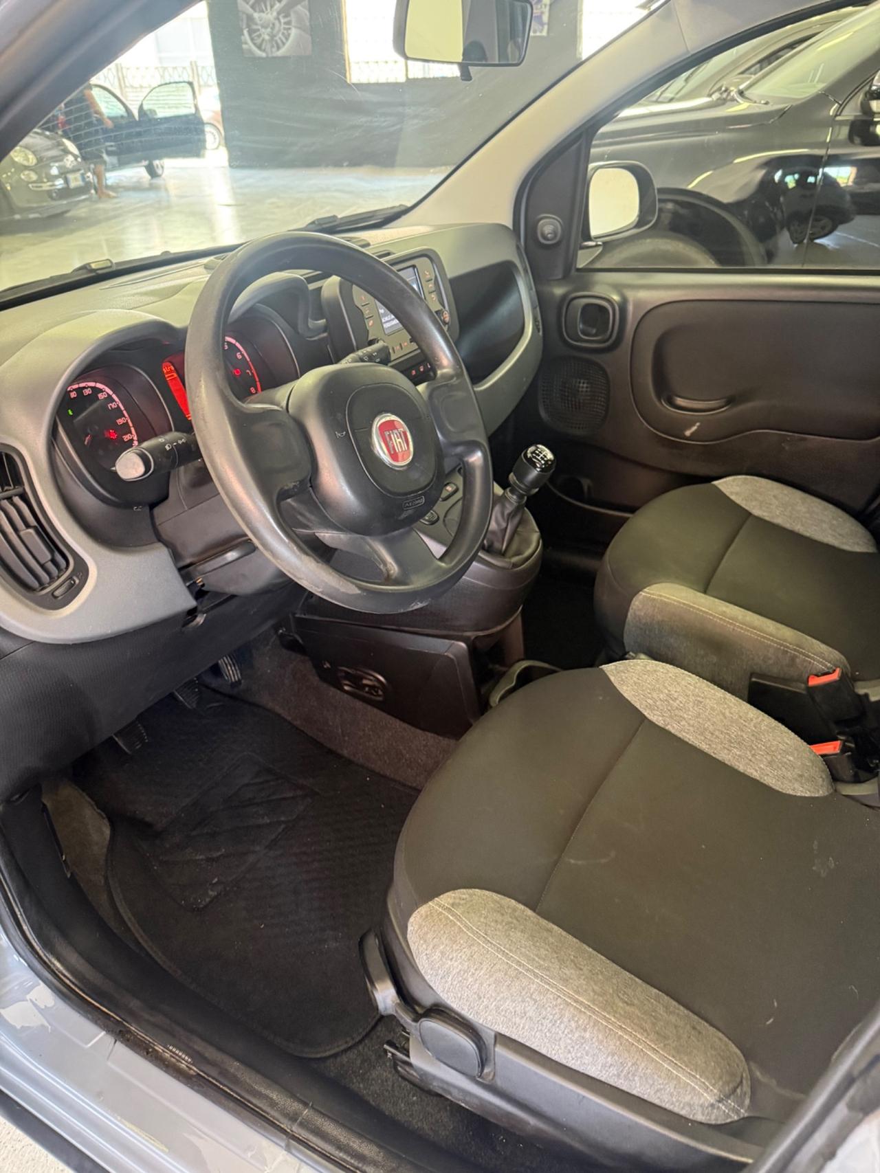 Fiat Panda 1.0 FireFly S&S Hybrid Red