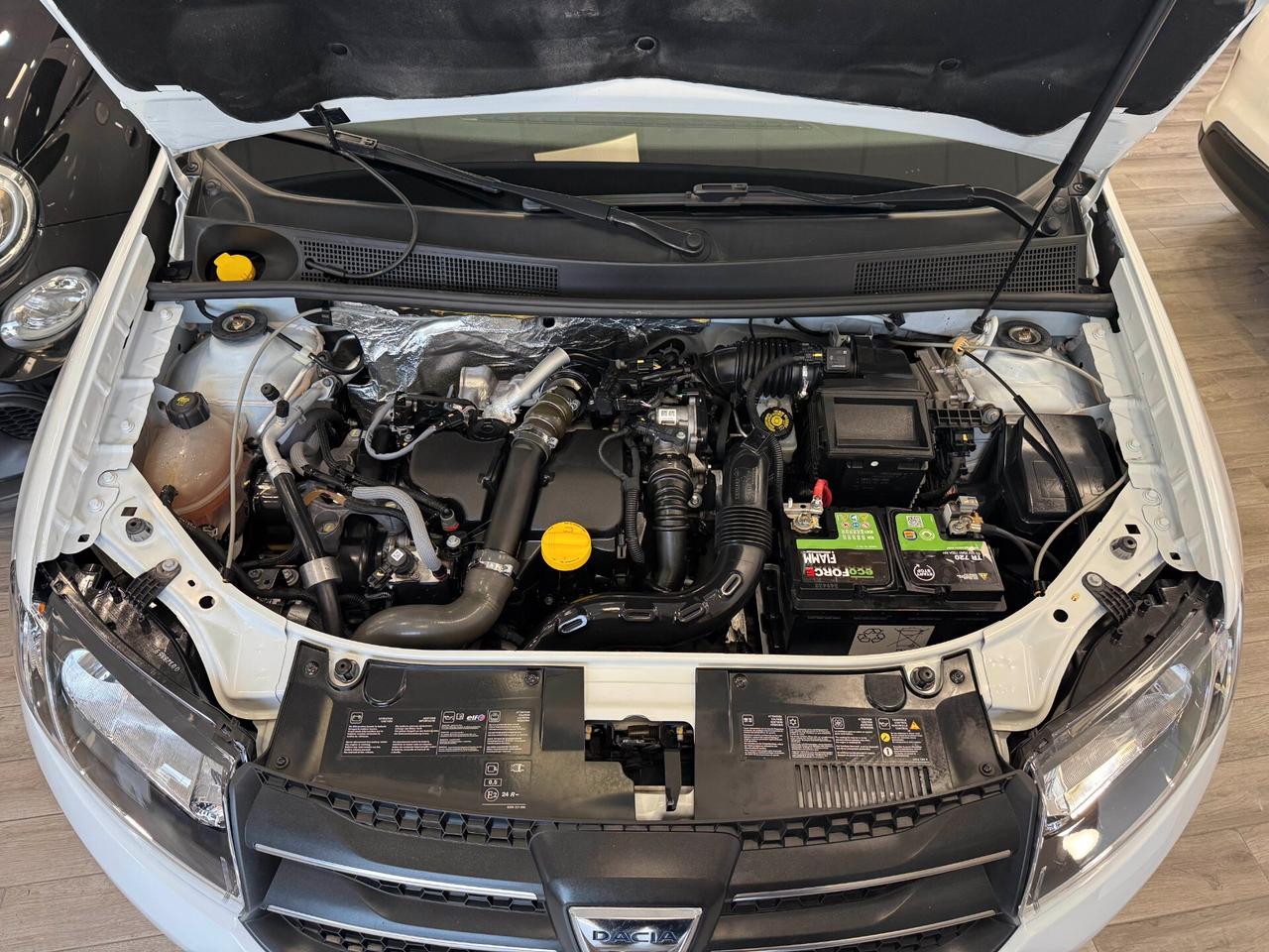 Dacia Sandero 1.5 dCi 8V 75CV Start&Stop Lauréate