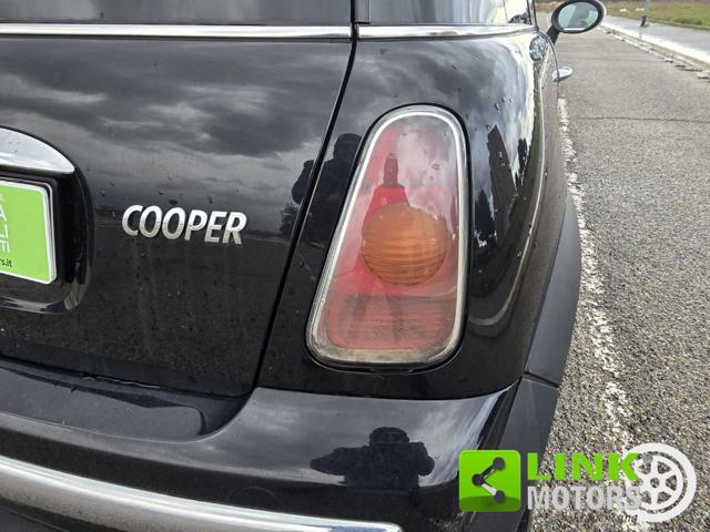 MINI Mini 1.6 16V Cooper