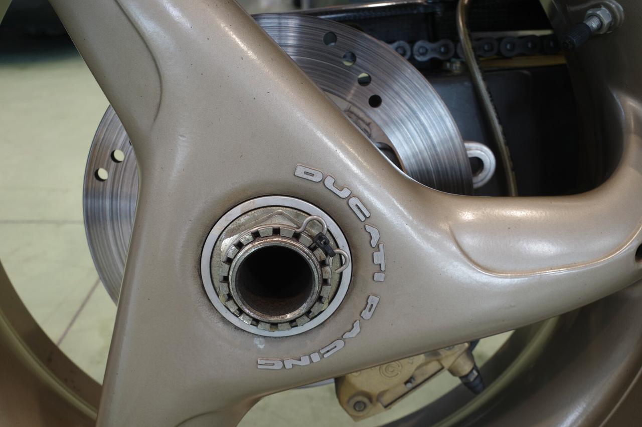 Ducati 916 S - 1995