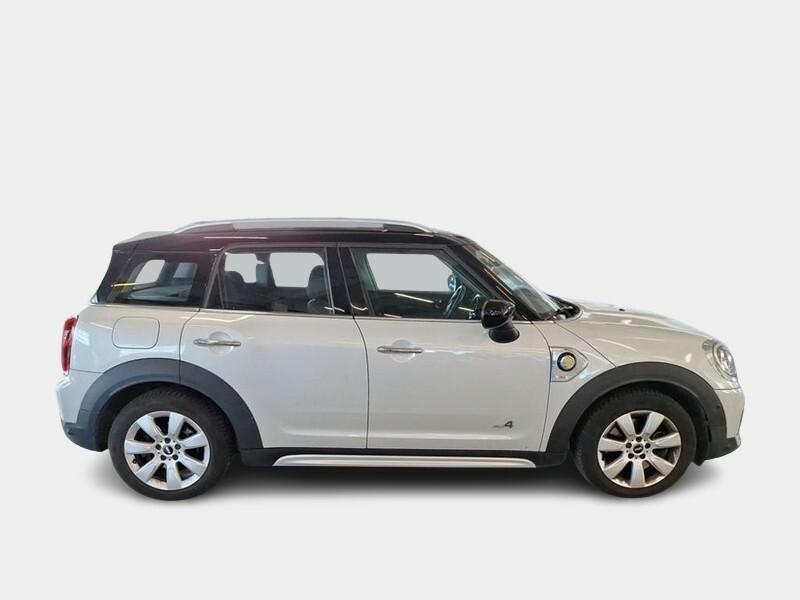 MINI COOPER SE COUNTRYMAN ALL4 Business autom.