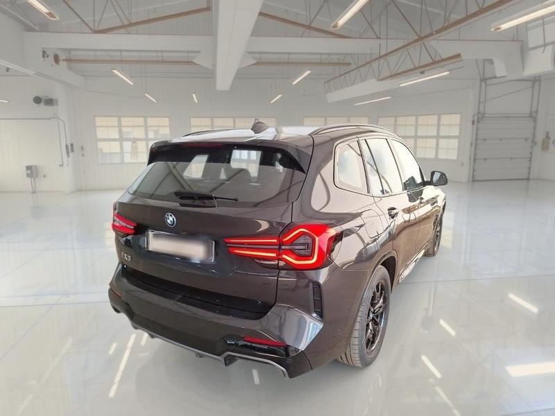 BMW 109 CV INSPIRING AUTO SUV