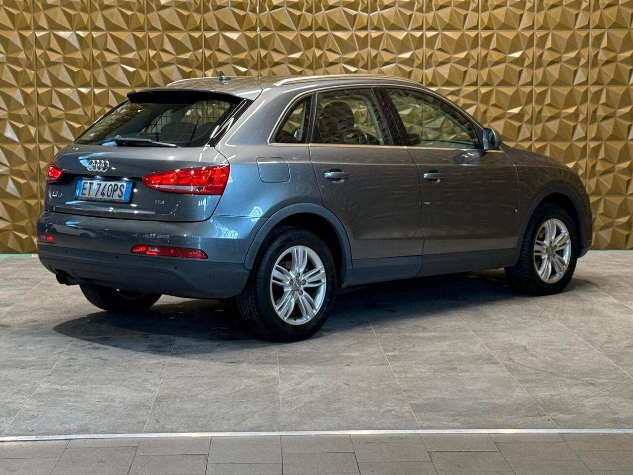 Audi Q3 2.0 TDI Business