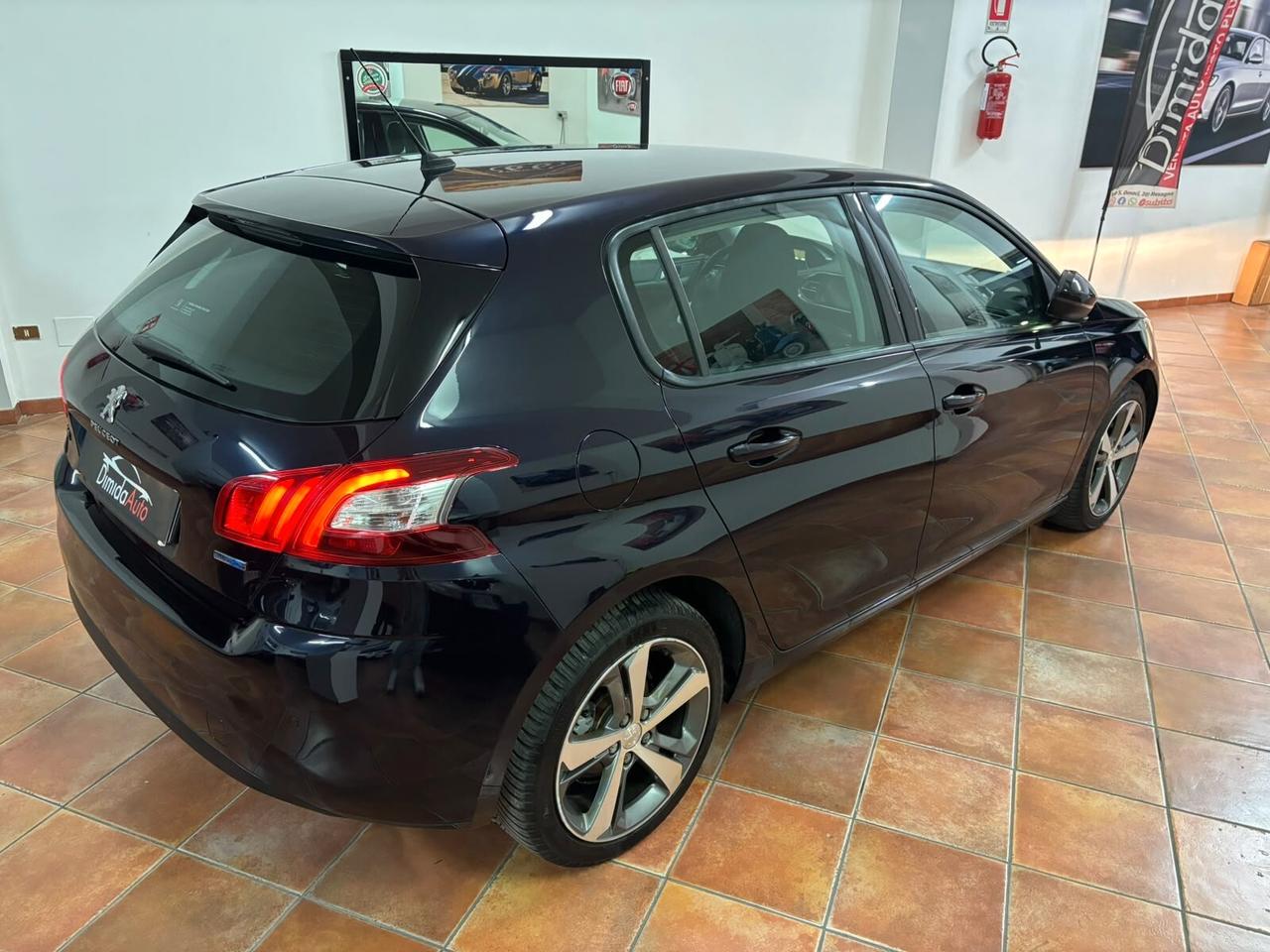 PEUGEOT 308 2015 1.6 DIESEL