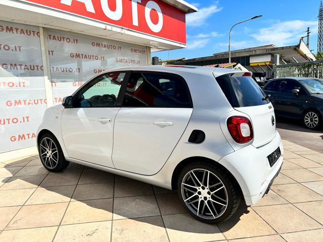 SMART ForFour 0.9 109CV BRABUS EXCLUSIVE LED NAVIGATORE PANORAMA