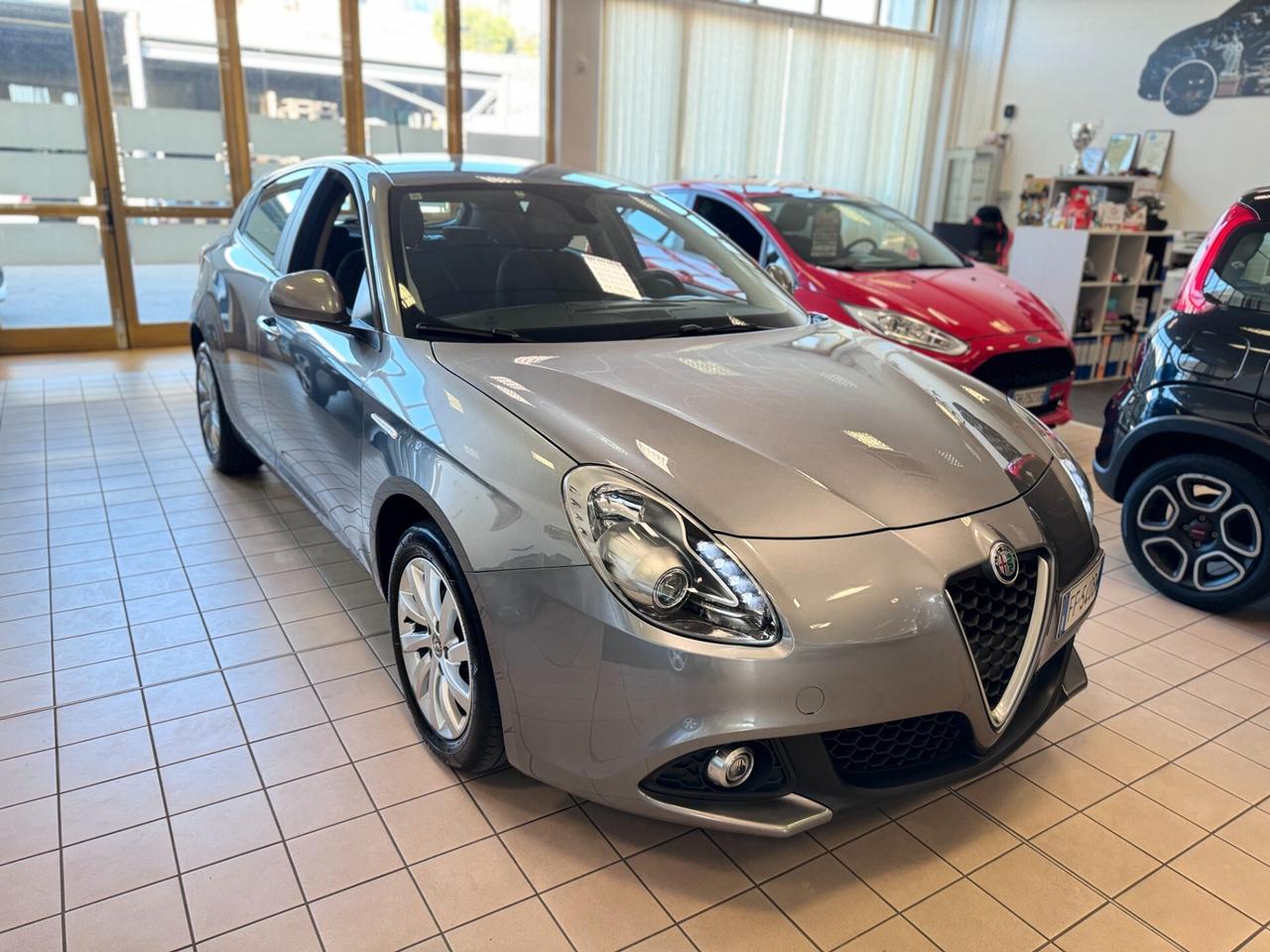 Alfa Romeo Giulietta 1.6 JTDm-2 120 CV Distinctive