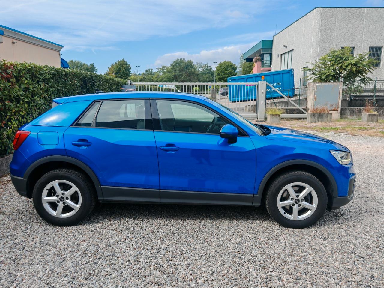 Audi Q2 S TRONIC OK NEOPATENTATI UNIPROP KM VERI GARANZIA