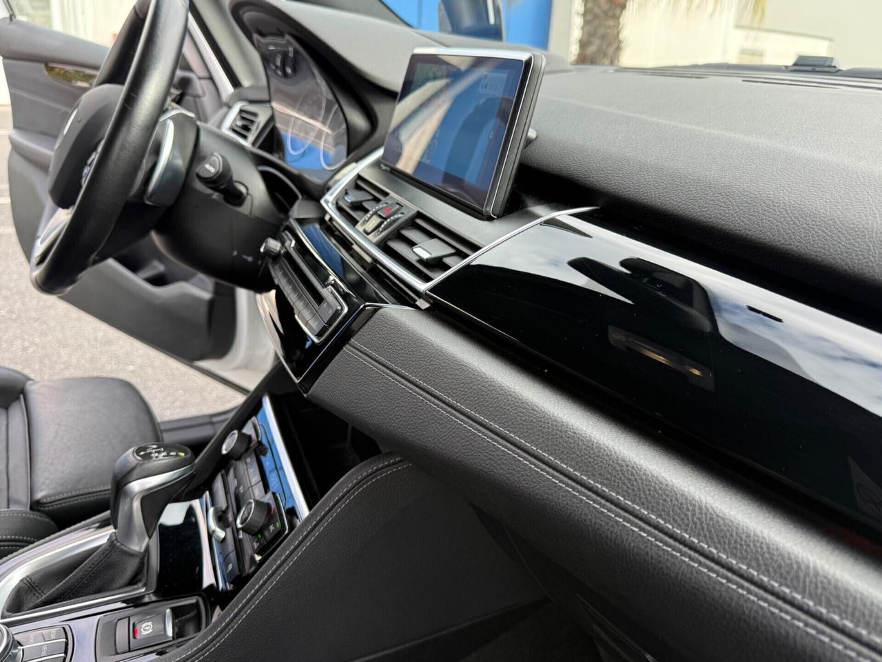 Bmw 220d xDrive 190 CV-Sport-TORIER-PERMUTABILE