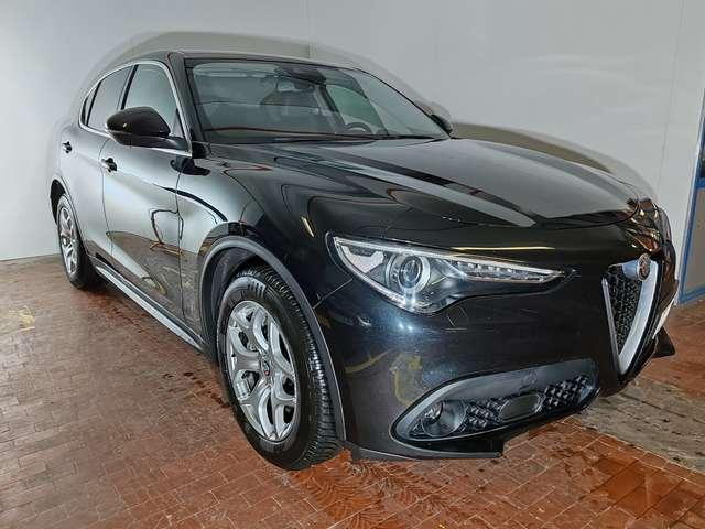 Alfa Romeo Stelvio 2.2d 190cv Q4 Navi + Palette al Volante + Camera
