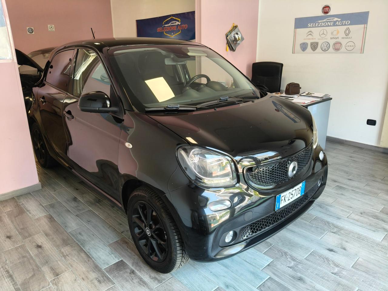 Smart ForFour 1.0 GPL FINE2017 FULL OPTIONAL