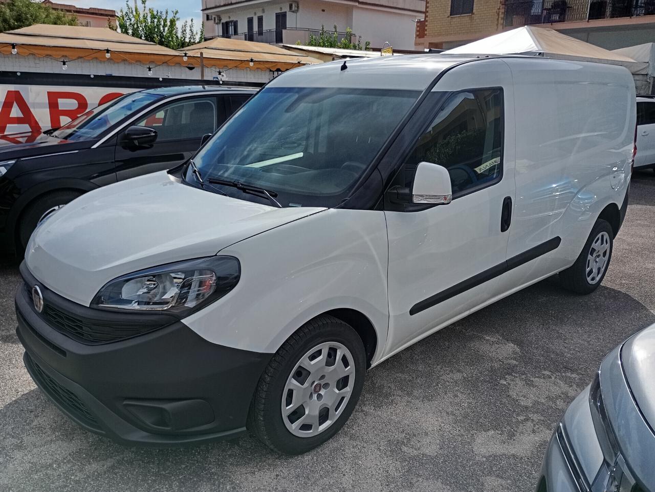 Fiat Doblo Cargo Maxi 1.6 Mjt 105CV Bus. 3 Posti