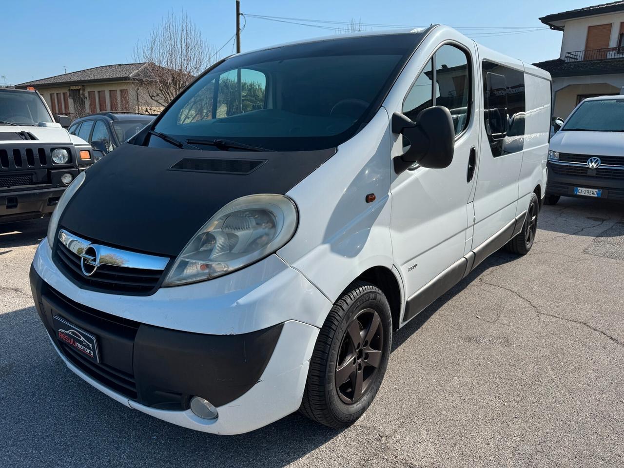 Opel Vivaro 29 2.0 CDTI PC-TN Combi Semivetrato M1