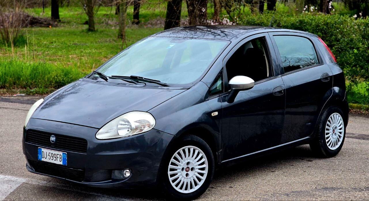 Fiat Grande Punto 1.2 Neopatentati