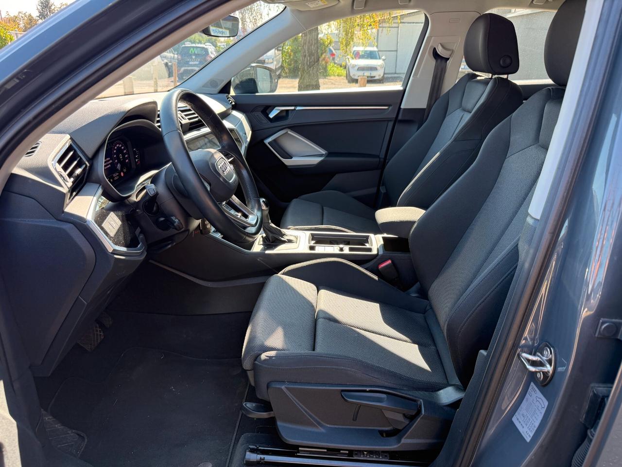 Audi Q3 35 TDI S tronic Business Advanced