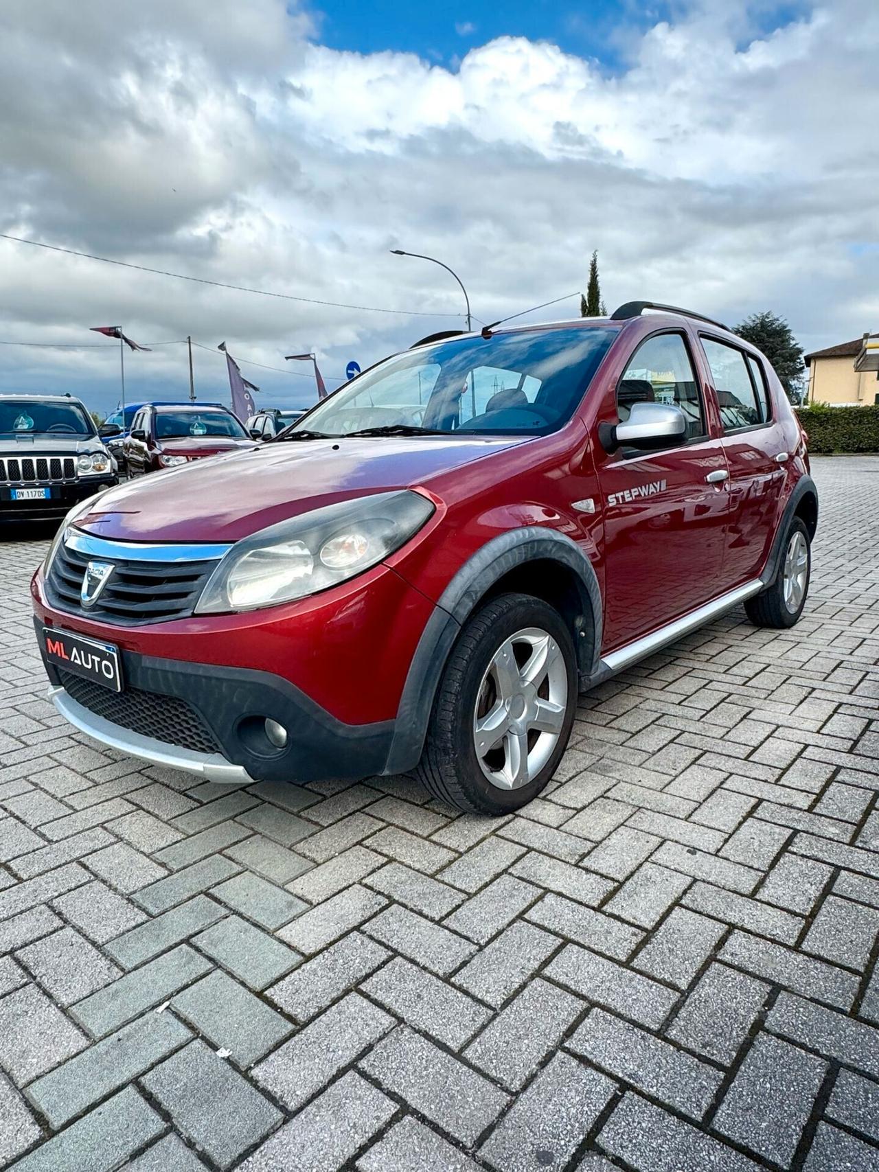 Dacia Sandero Stepway 1.5 dCi 90CV - OK NEOPATENTATO
