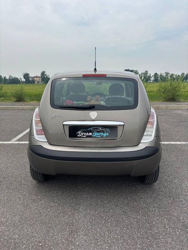 Lancia Ypsilon CINGHIA + FRIZIONE FATTI -NEOP. 1.2 Oro