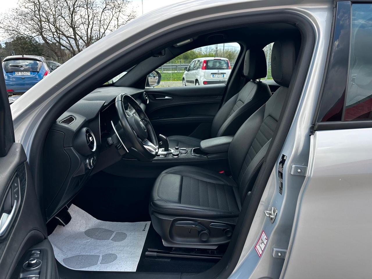 Alfa Romeo Stelvio 2.2 Turbodiesel 160 CV AT8 RWD Sprint