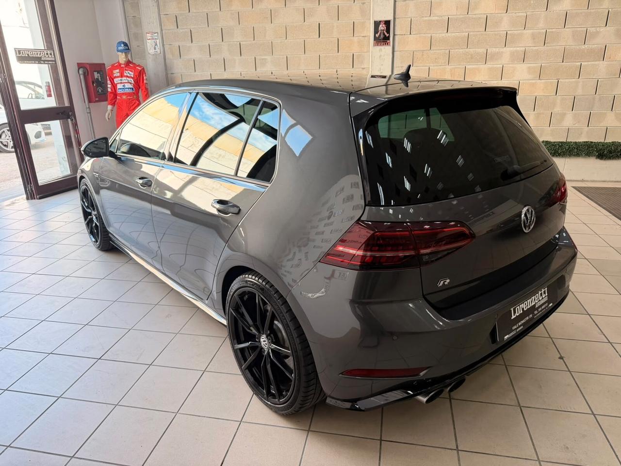 Volkswagen Golf 7.5 R 2.0 TSI DSG - GARANZIA