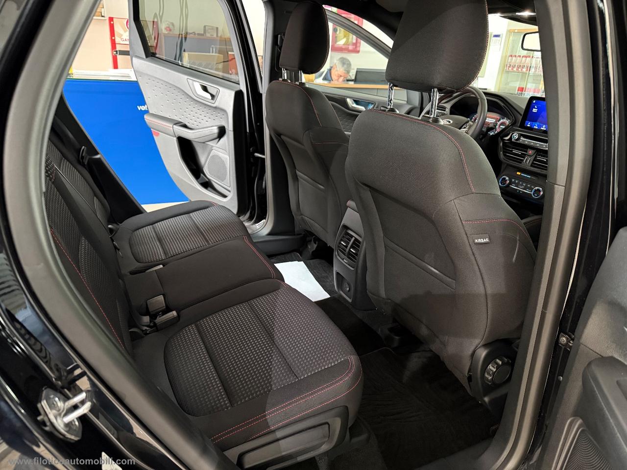 FORD Kuga 1.5 EcoBoost 150 CV 2WD ST-Line FULL KM 42.300 FULL OPTIONAL EURO 6