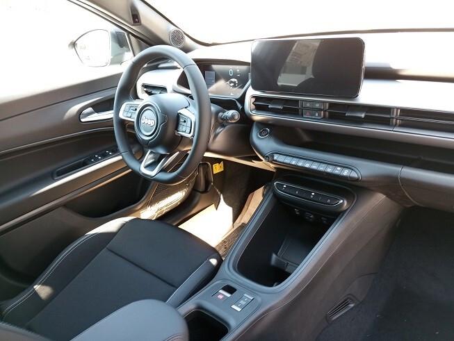 Jeep Avenger 1.2 Turbo 110 CV MHEV Black Edition