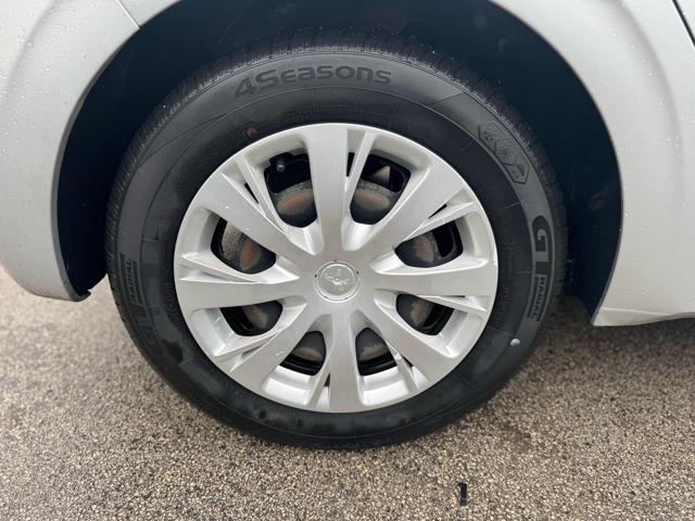 PEUGEOT 208 1.2 82cv Allure