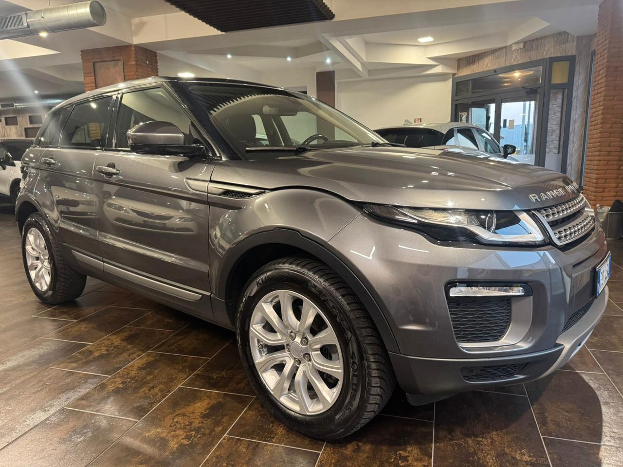 Land Rover Range Evoque 2.0 TD4 150 CV 5p. SE Dynamic