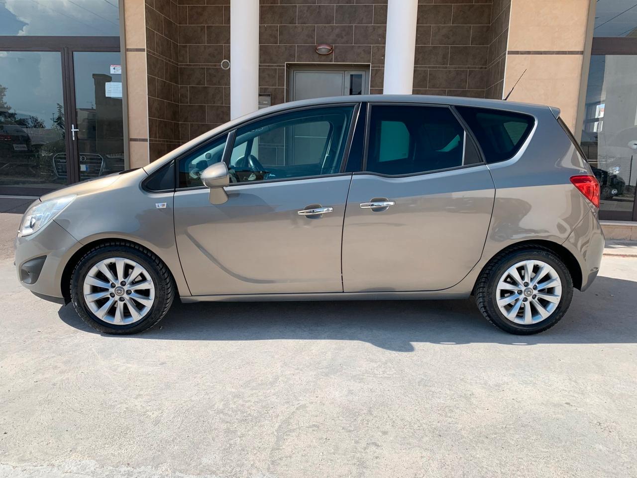 Opel Meriva 1.3 CDTI 95cv Cosmo