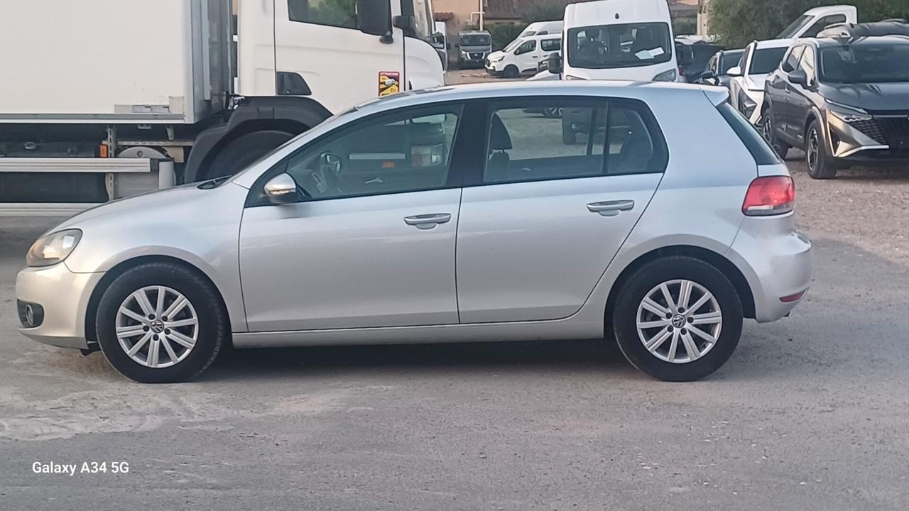 Volkswagen Golf Business 1.6 TDI 5p. Highline