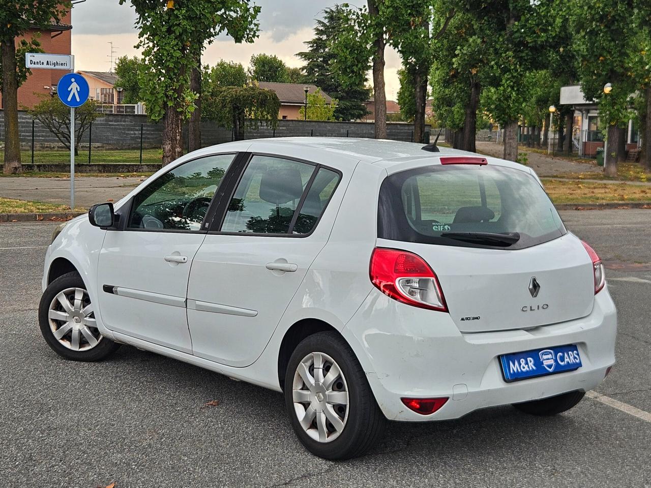 Renault Clio 1.2 16V 5 porte NEOPATENTATI E5