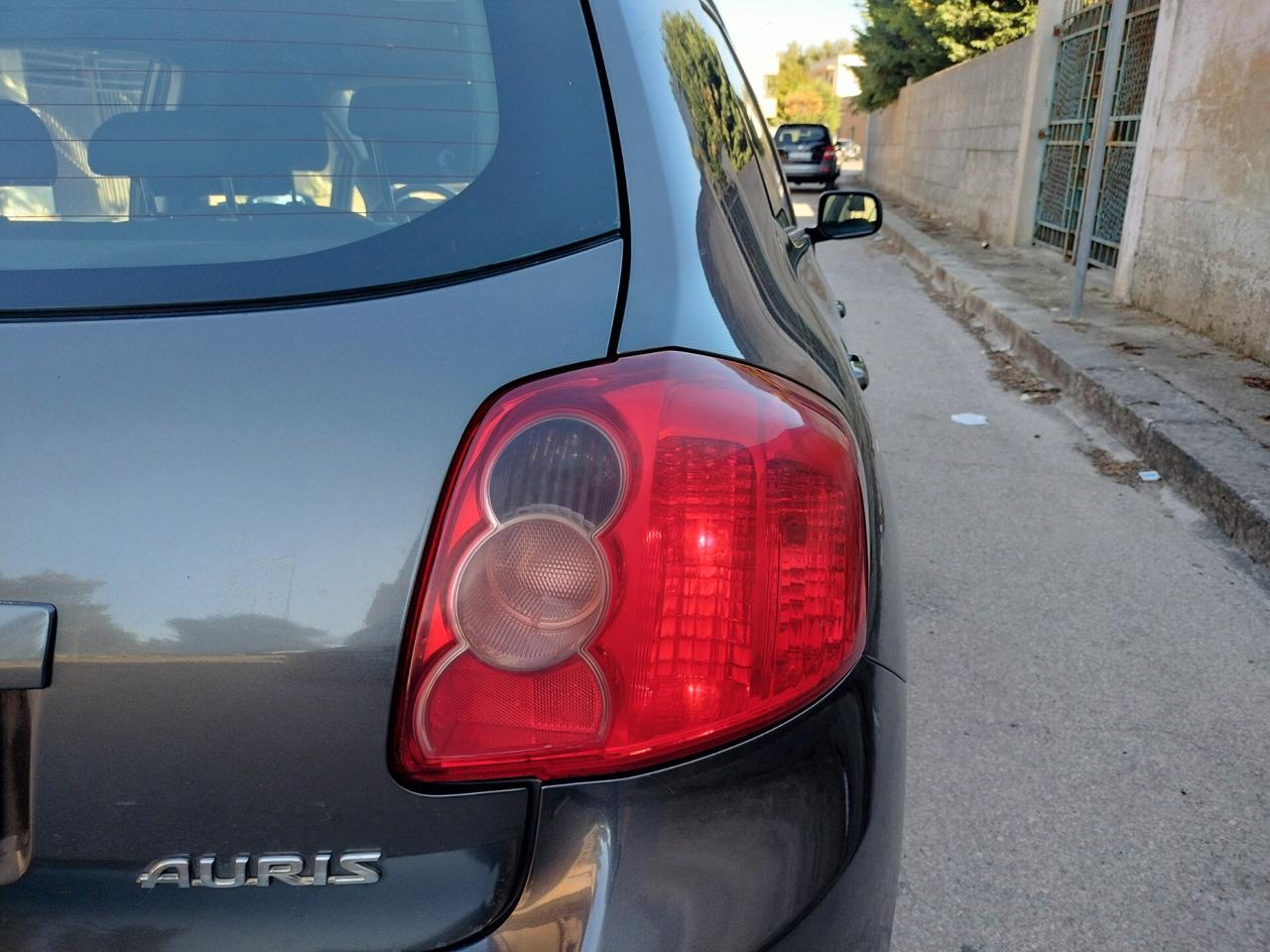 Toyota Auris 2.0 D-4D 5 porte Sol MY'08