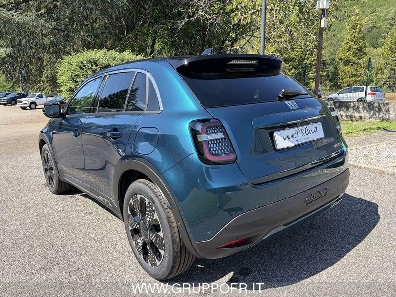 FIAT 600 1.2 Hybrid 145cv La Prima II