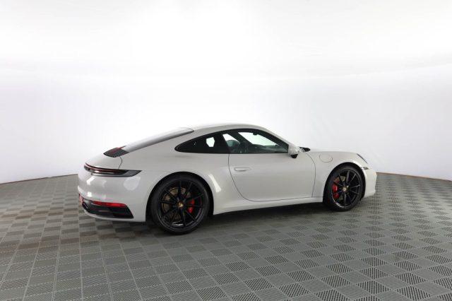 PORSCHE 911 911 Carrera 4S