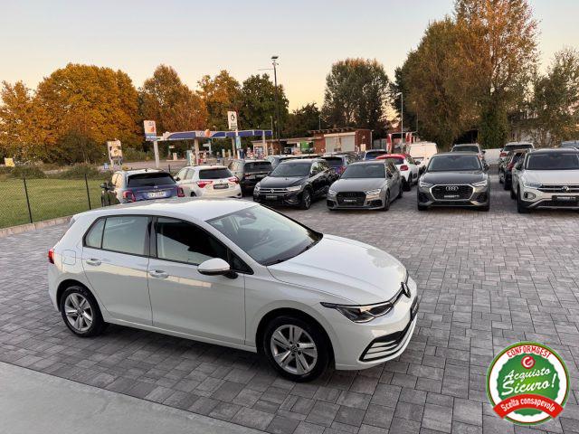VOLKSWAGEN Golf 1.0 TSI EVO Life ANCHE NEOPATENTATI