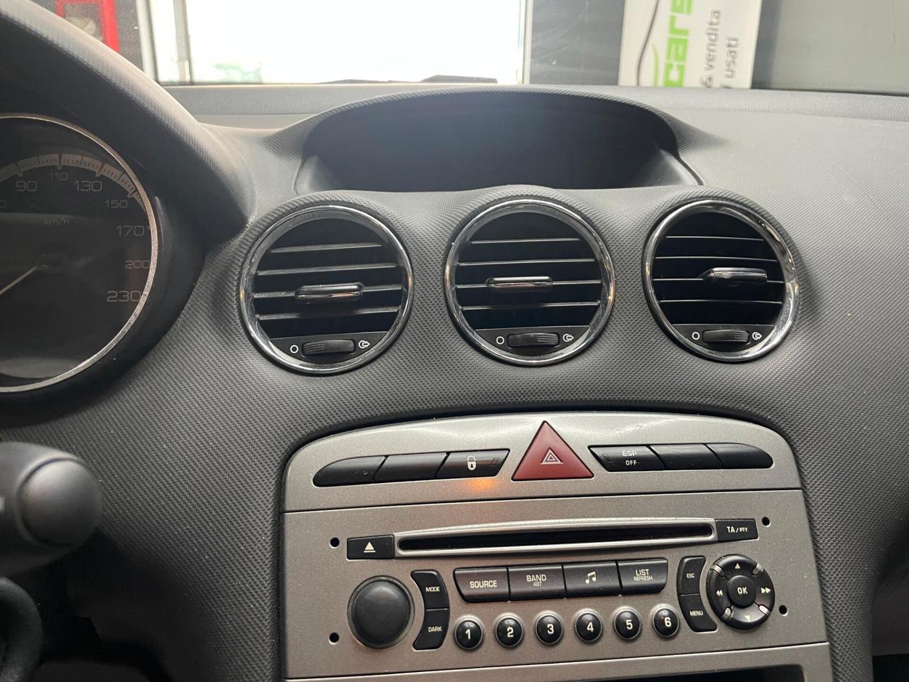 Peugeot 308 1.6 HDi 110CV SW Ciel Tecno