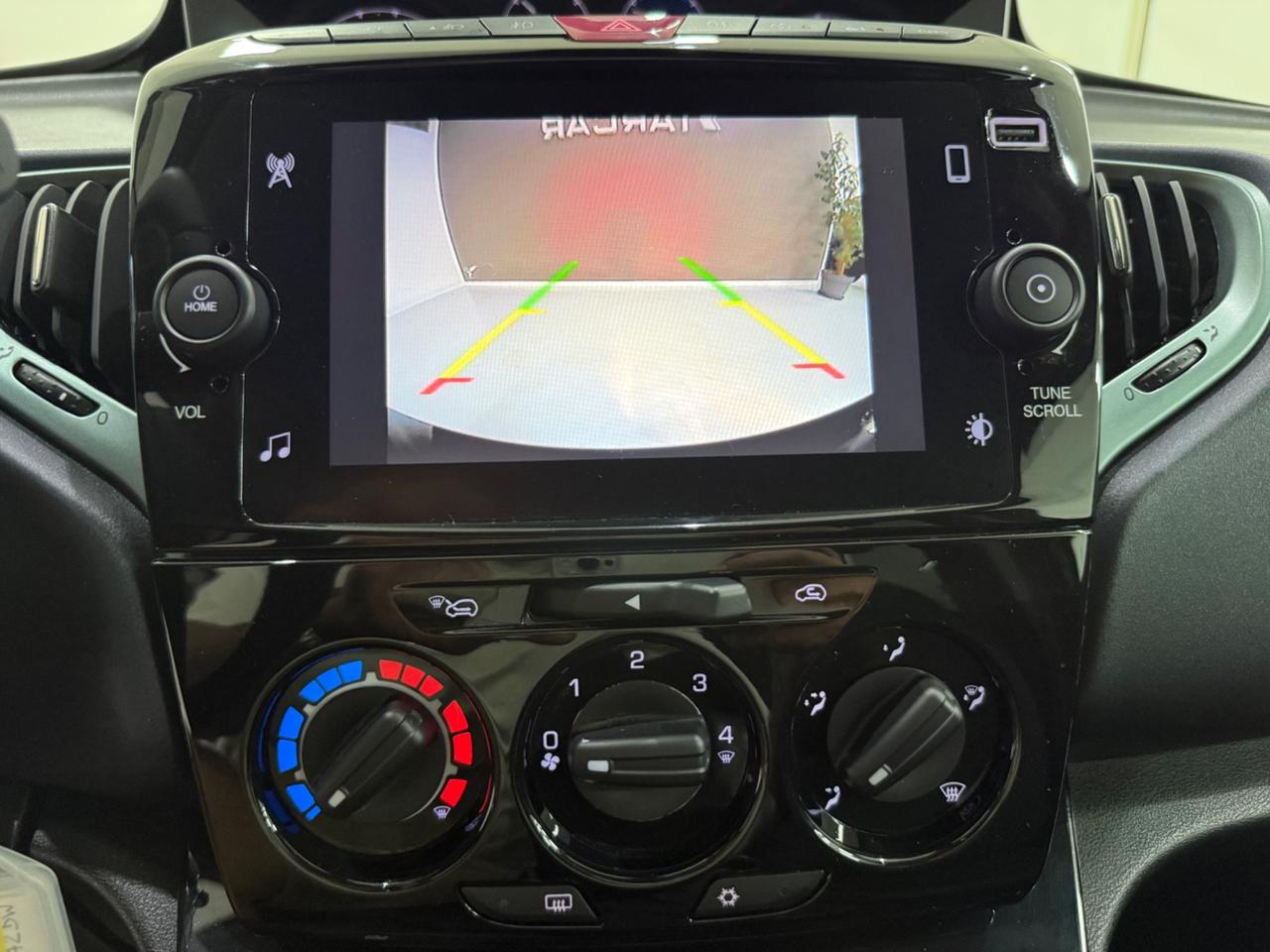 Lancia Ypsilon 1.0 Hybrid Gold *CARPLAY*CAMERA