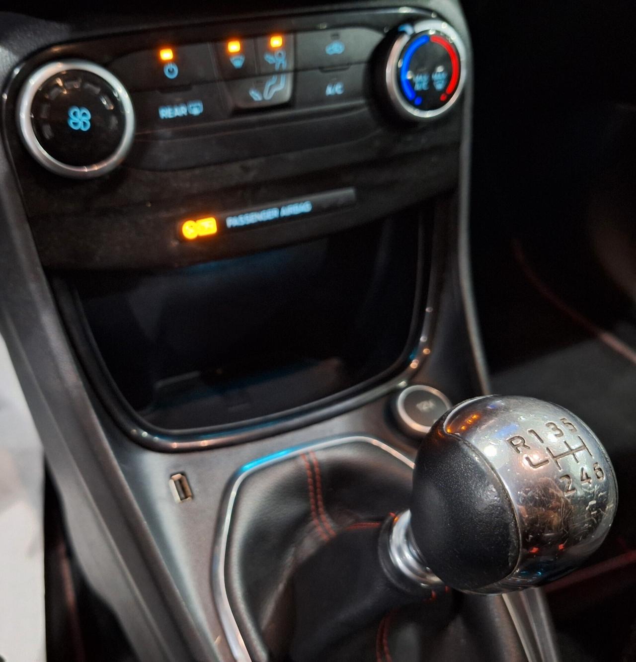 Ford Puma 1.5 EcoBlue 120 CV S&S ST-Line Design