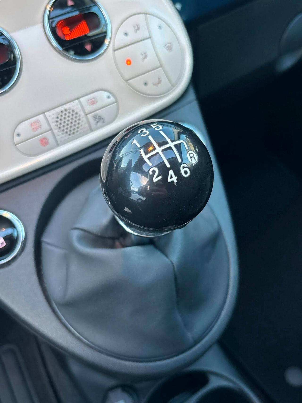 Fiat 500 C 1.0 Hybrid Dolcevita