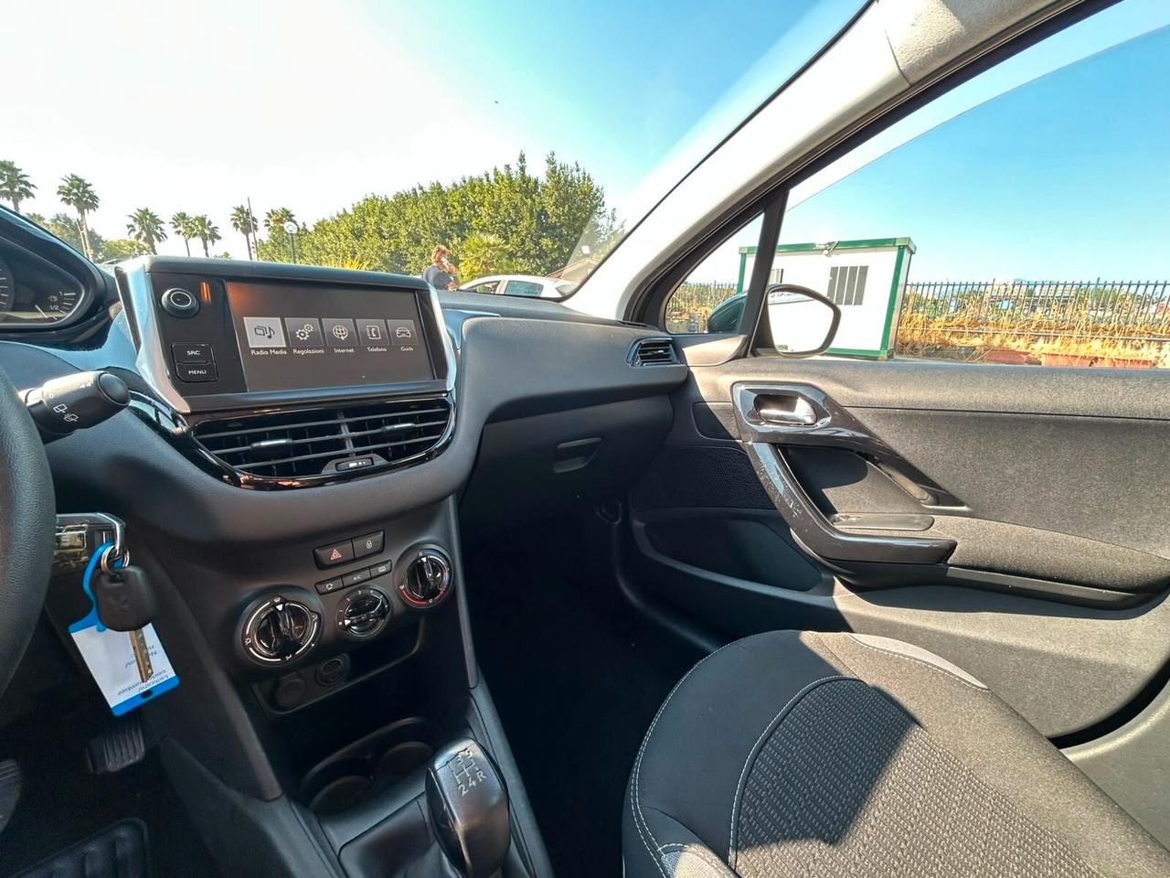Peugeot 208 BlueHDi 75 5 porte Active