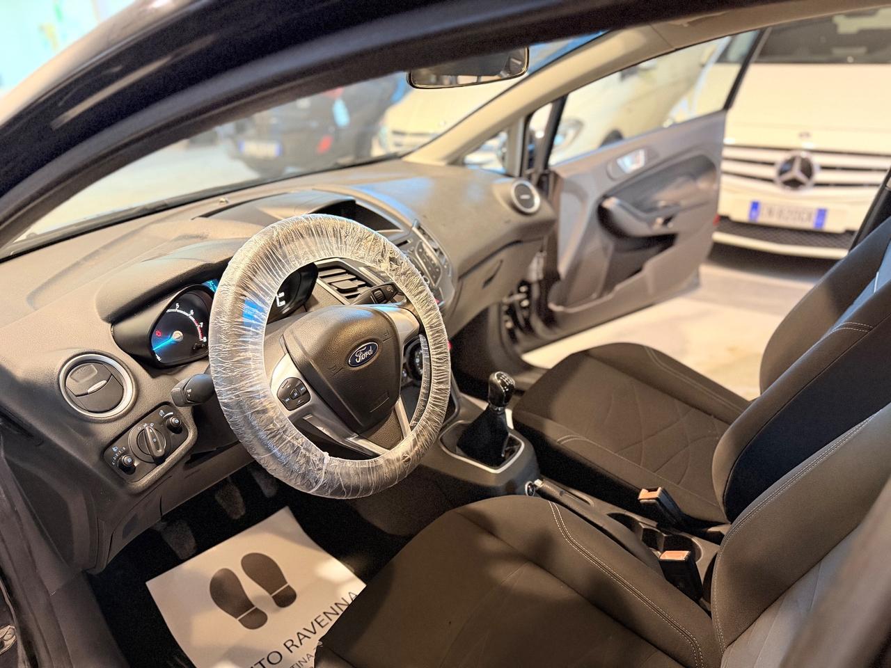 Ford Fiesta 1.4 5p. Bz.- GPL Titanium 2015