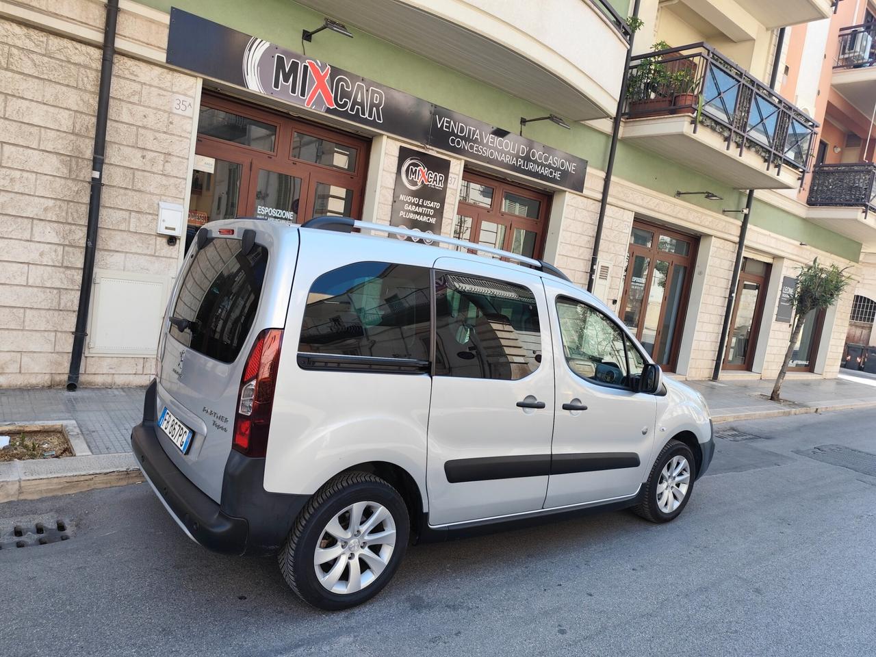 Peugeot Partner Tepee 1.6 BlueHDi 100CV Outdoor